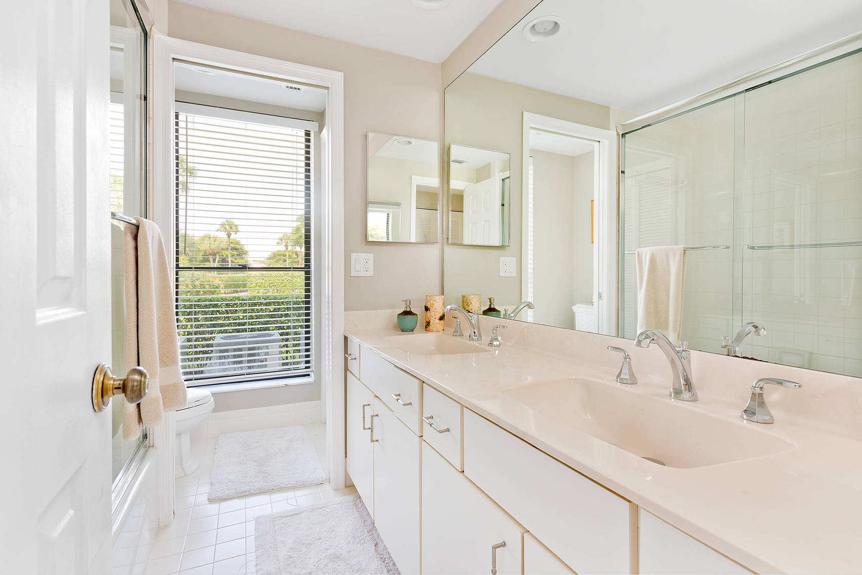 11818 Pebblewood Drive 101 D