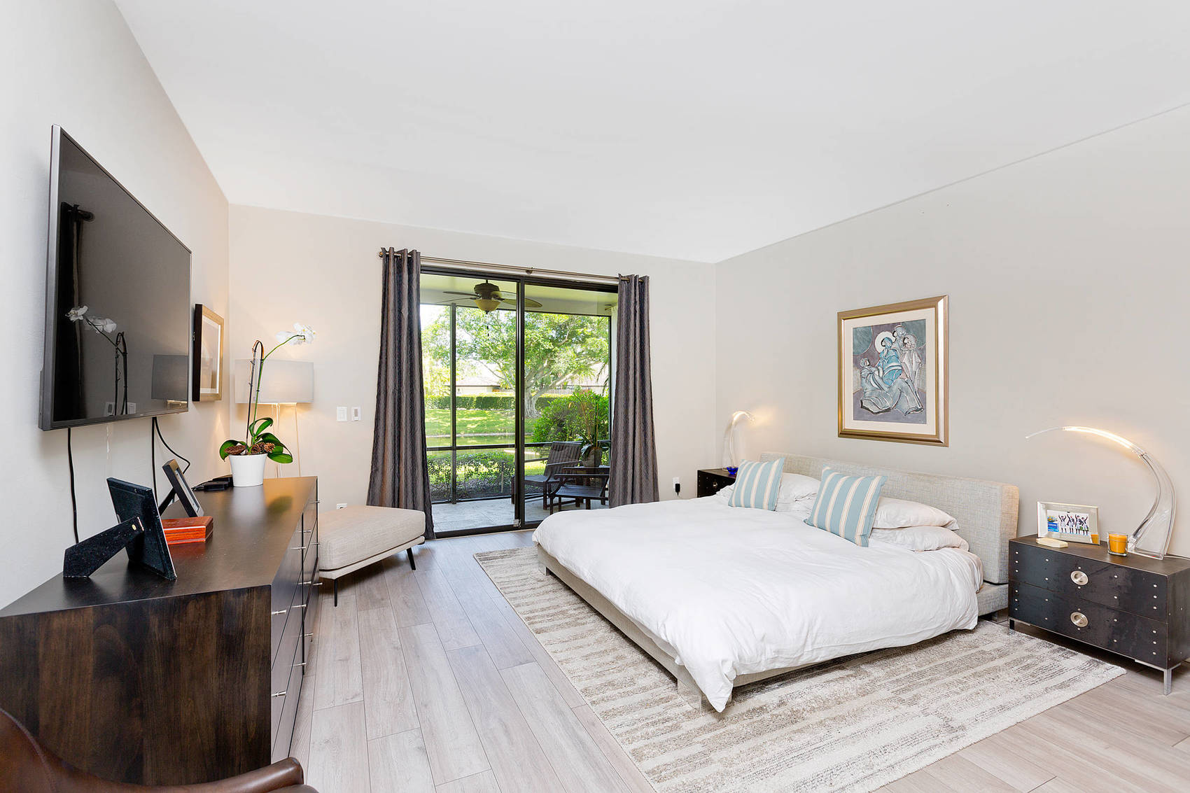 11818 Pebblewood Drive 101 D