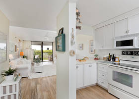 4640 Lucerne Lakes Blvd 502