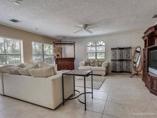 14322 Draft Horse Lane