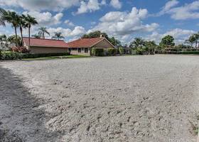 14322 Draft Horse Lane