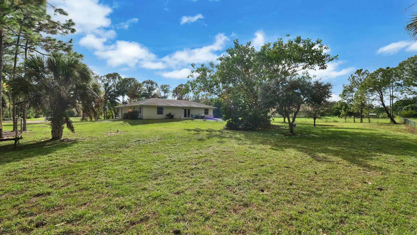 SOLD 17817 81st Lane N, Loxahatchee, FL 33470 - CONTINGENT