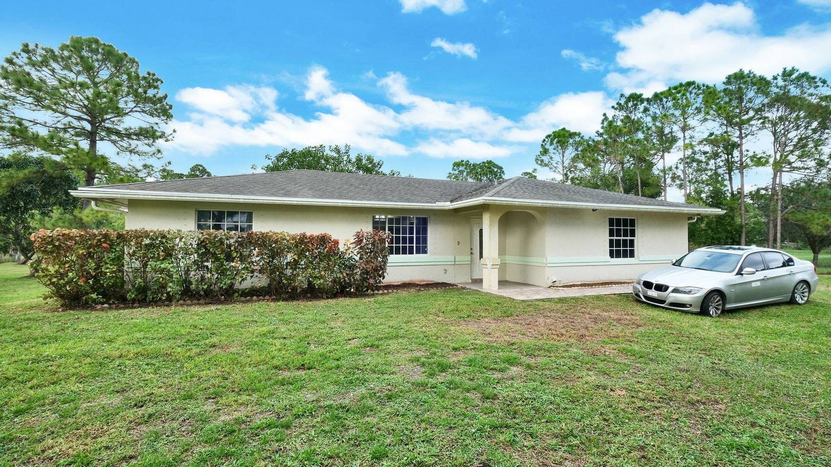 SOLD 17817 81st Lane N, Loxahatchee, FL 33470 - CONTINGENT