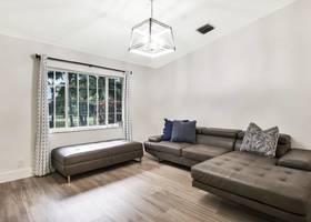 SOLD 17817 81st Lane N, Loxahatchee, FL 33470 - CONTINGENT