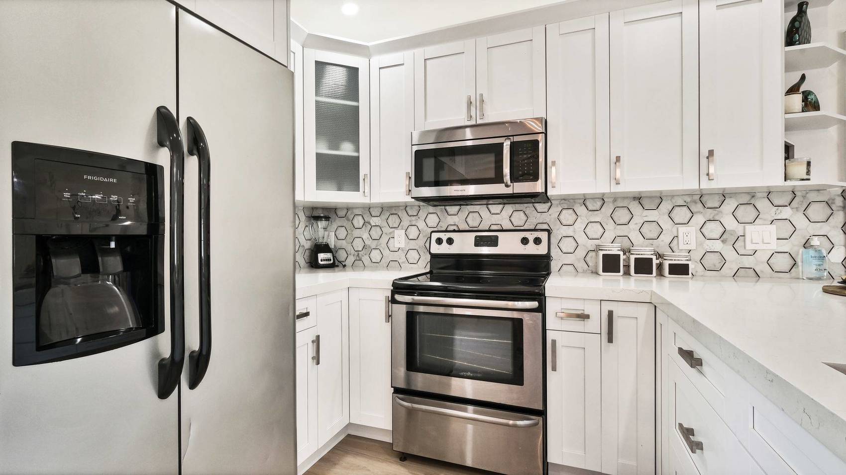 SOLD 17817 81st Lane N, Loxahatchee, FL 33470 - CONTINGENT