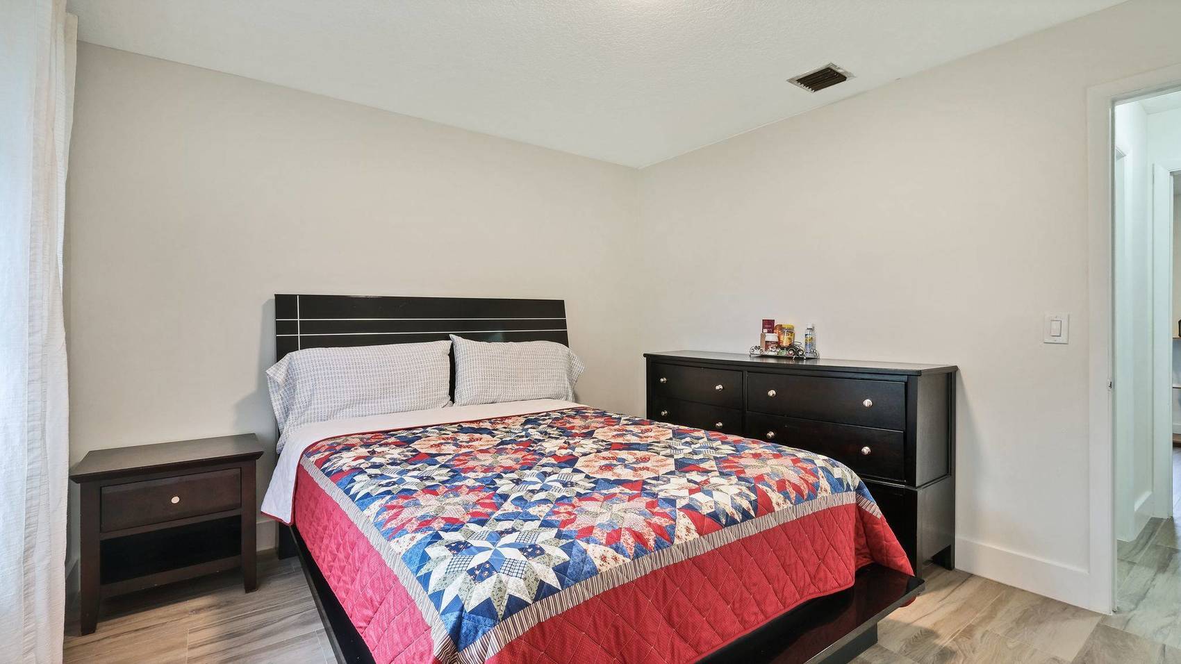 SOLD 17817 81st Lane N, Loxahatchee, FL 33470 - CONTINGENT