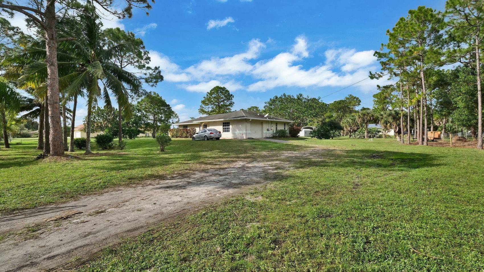 SOLD 17817 81st Lane N, Loxahatchee, FL 33470 - CONTINGENT
