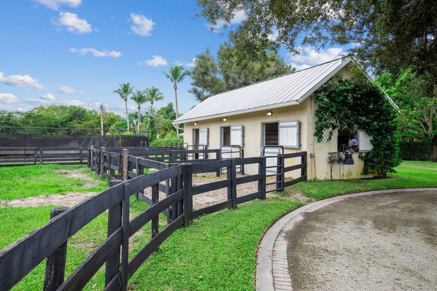 8231 Bridle Path, Boca Raton, FL 33496