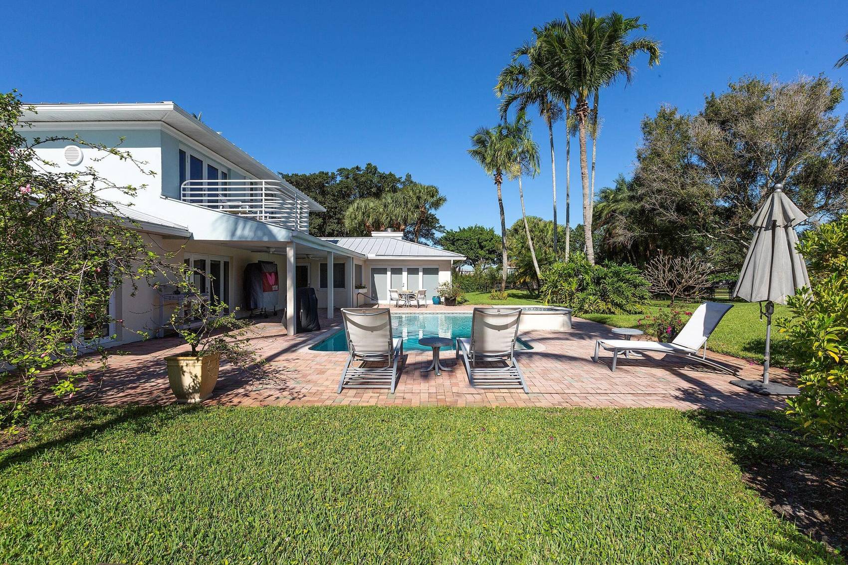 8231 Bridle Path, Boca Raton, FL 33496