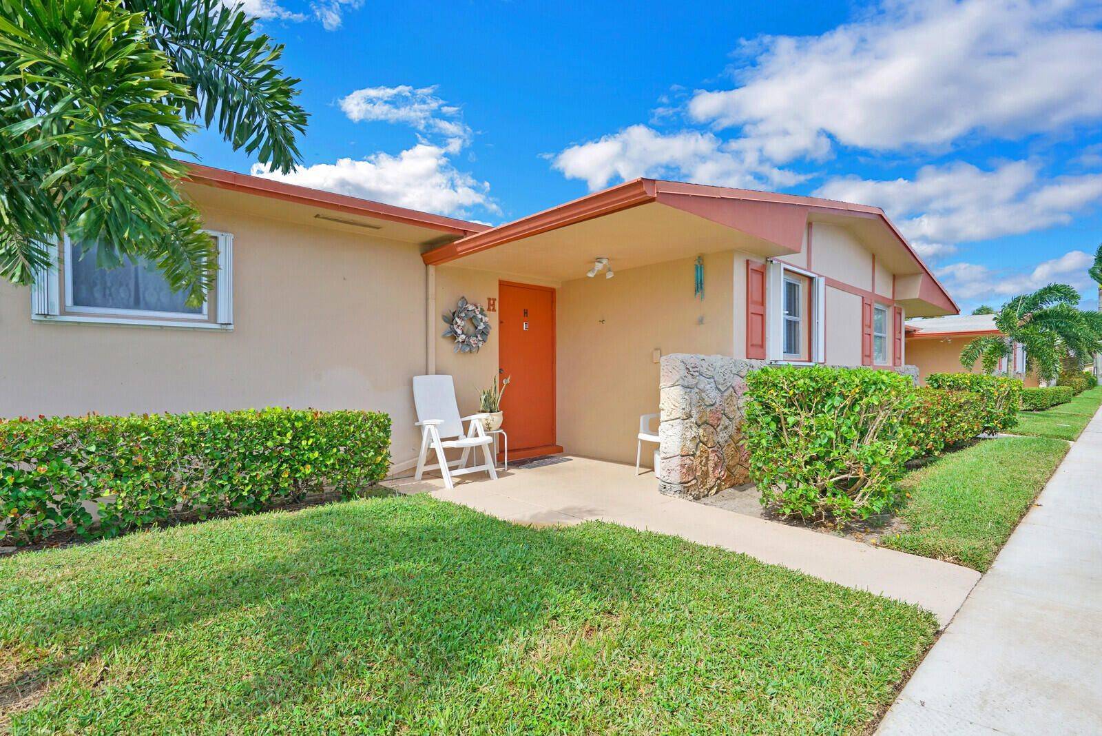 SOLD - 2955 Crosley Drive W H, West Palm Beach, FL 33415