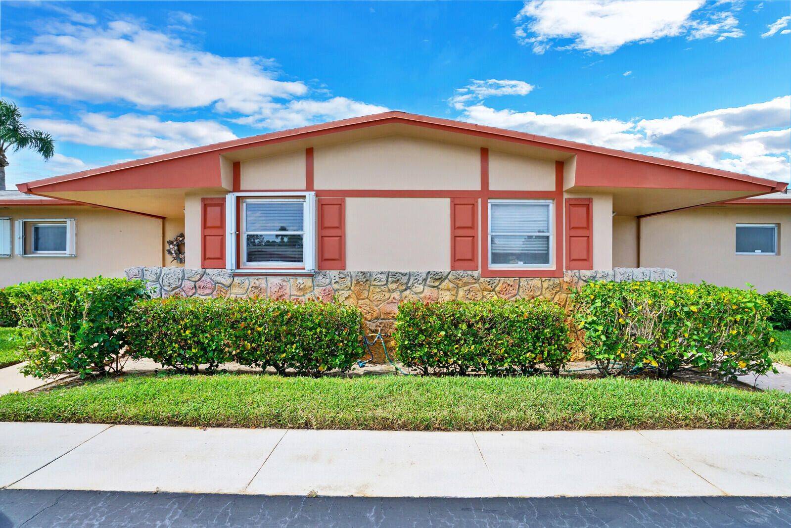 SOLD - 2955 Crosley Drive W H, West Palm Beach, FL 33415