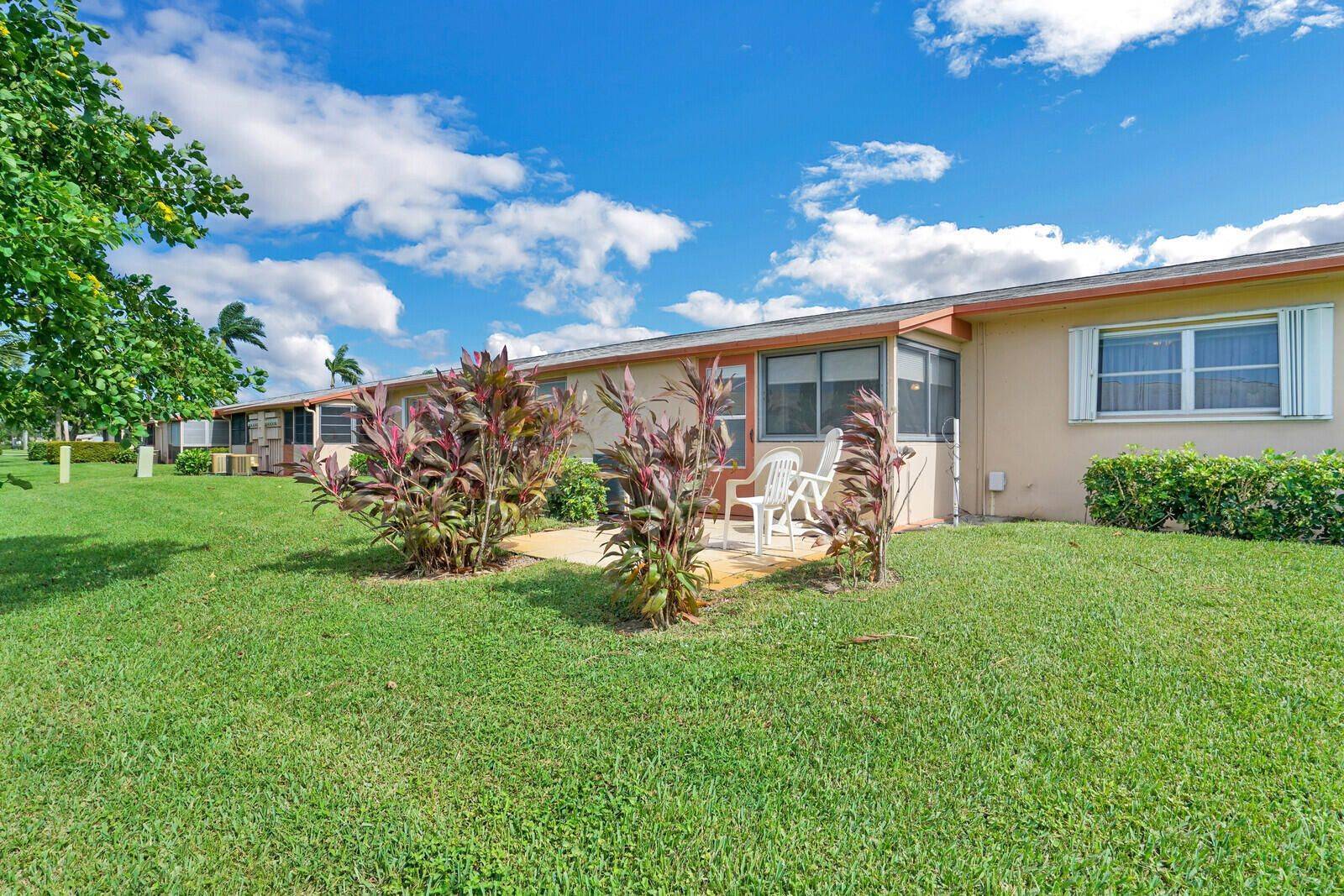 SOLD - 2955 Crosley Drive W H, West Palm Beach, FL 33415