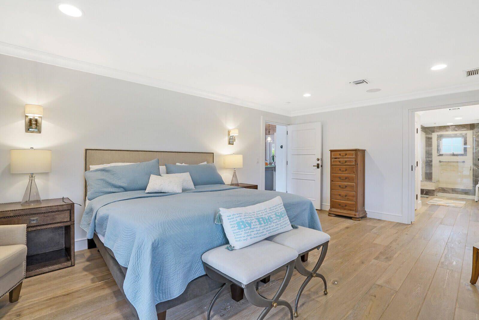 11860 Pebblewood Drive, Wellington, FL 33414