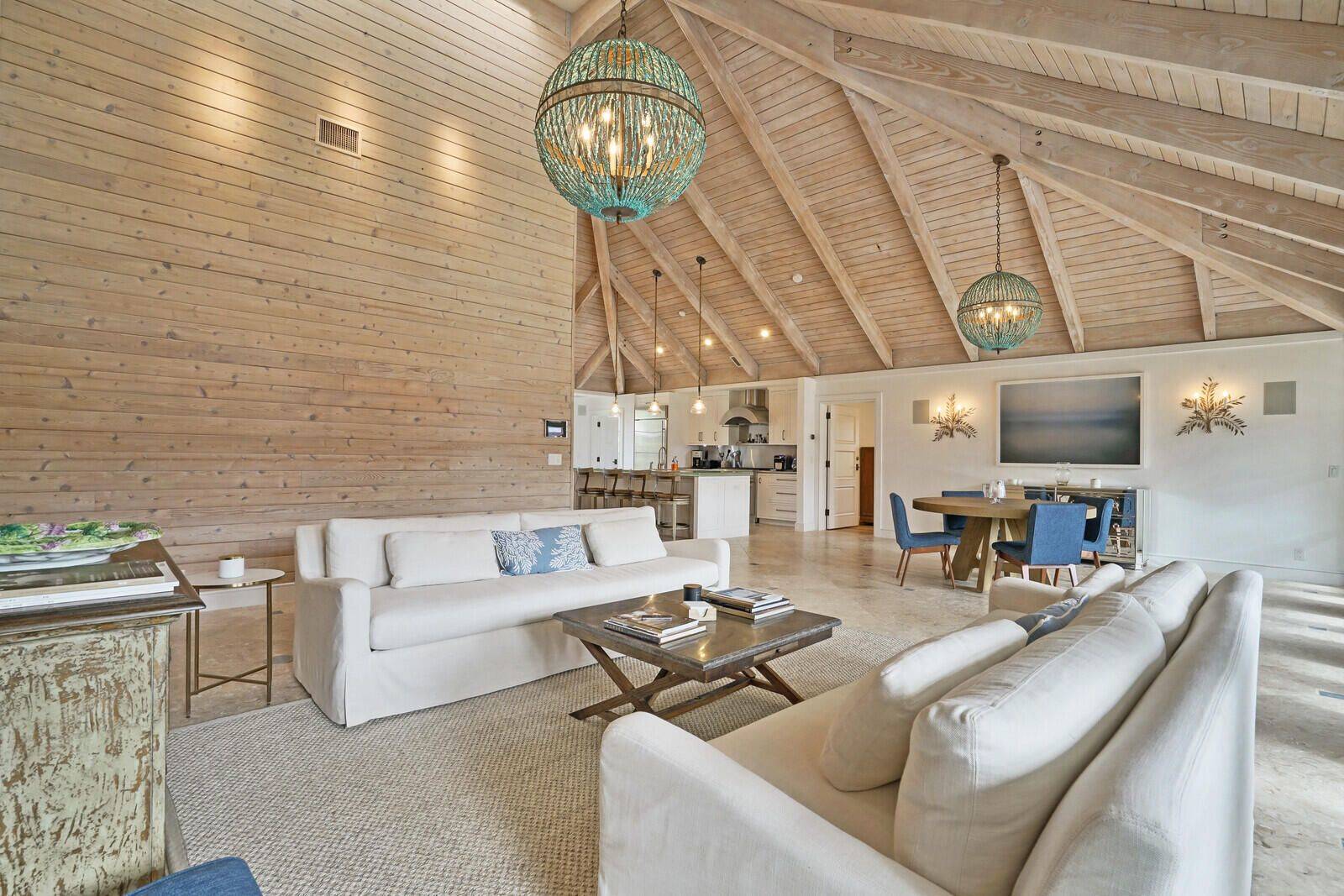 11860 Pebblewood Drive, Wellington, FL 33414