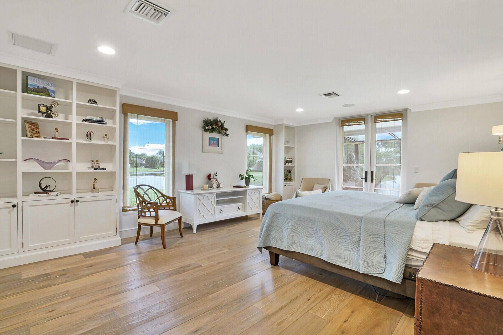 11860 Pebblewood Drive, Wellington, FL 33414