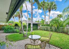 11860 Pebblewood Drive, Wellington, FL 33414