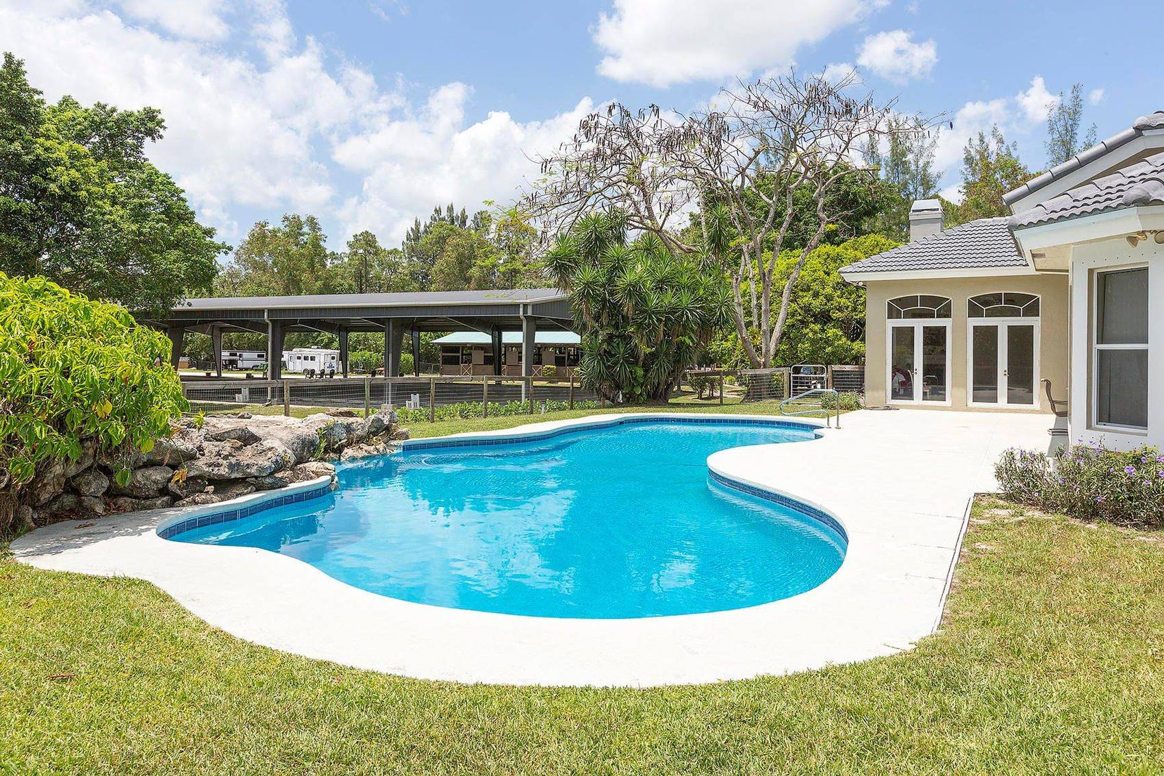 1739 B Road, Loxahatchee, FL 33470