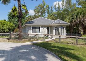 1739 B Road, Loxahatchee, FL 33470