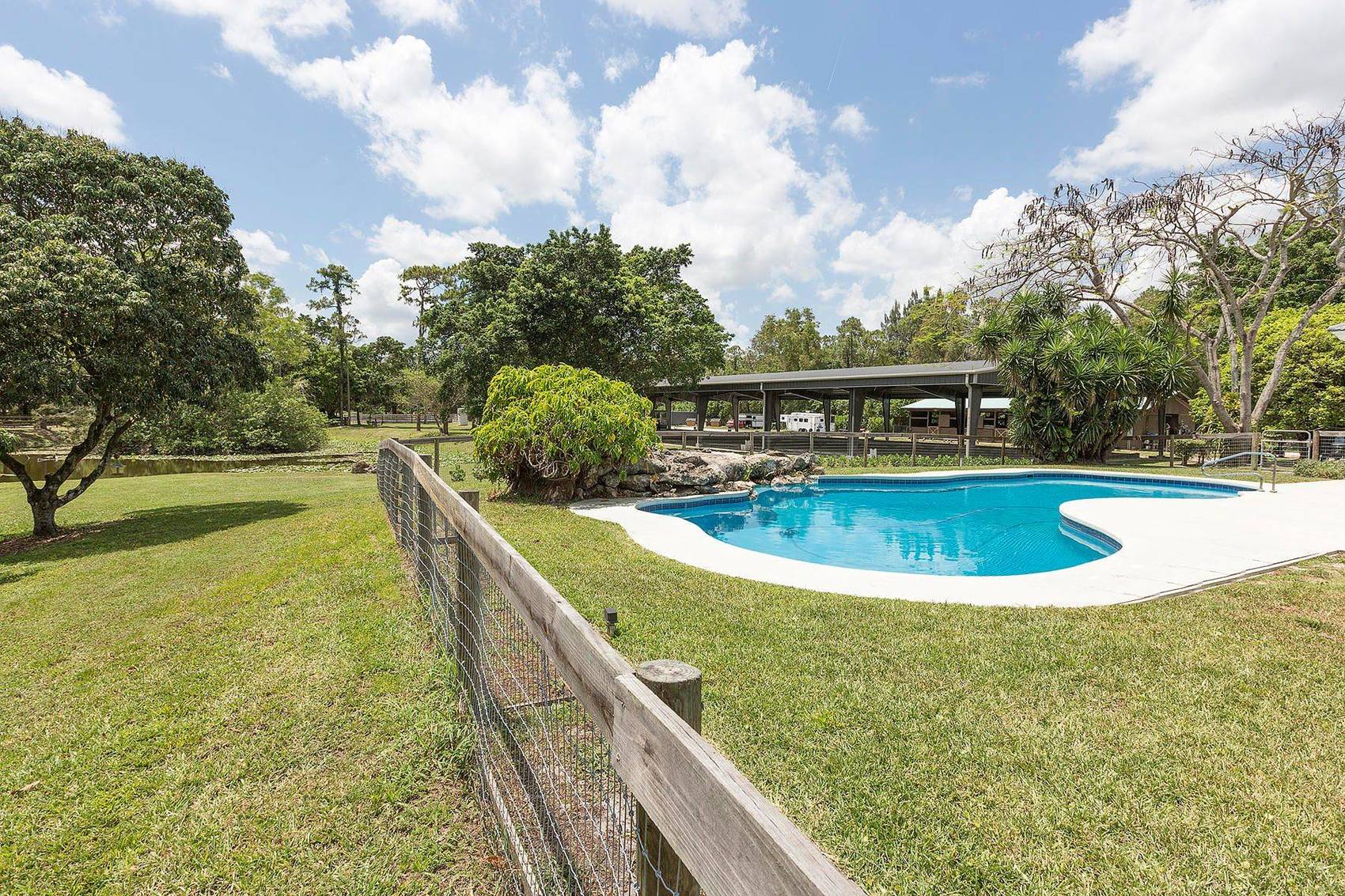 1739 B Road, Loxahatchee, FL 33470