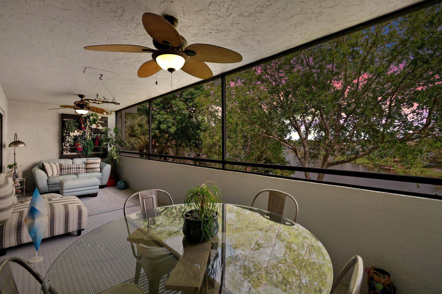 12524 Shoreline Dr 303