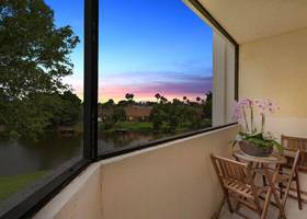 12524 Shoreline Dr 303