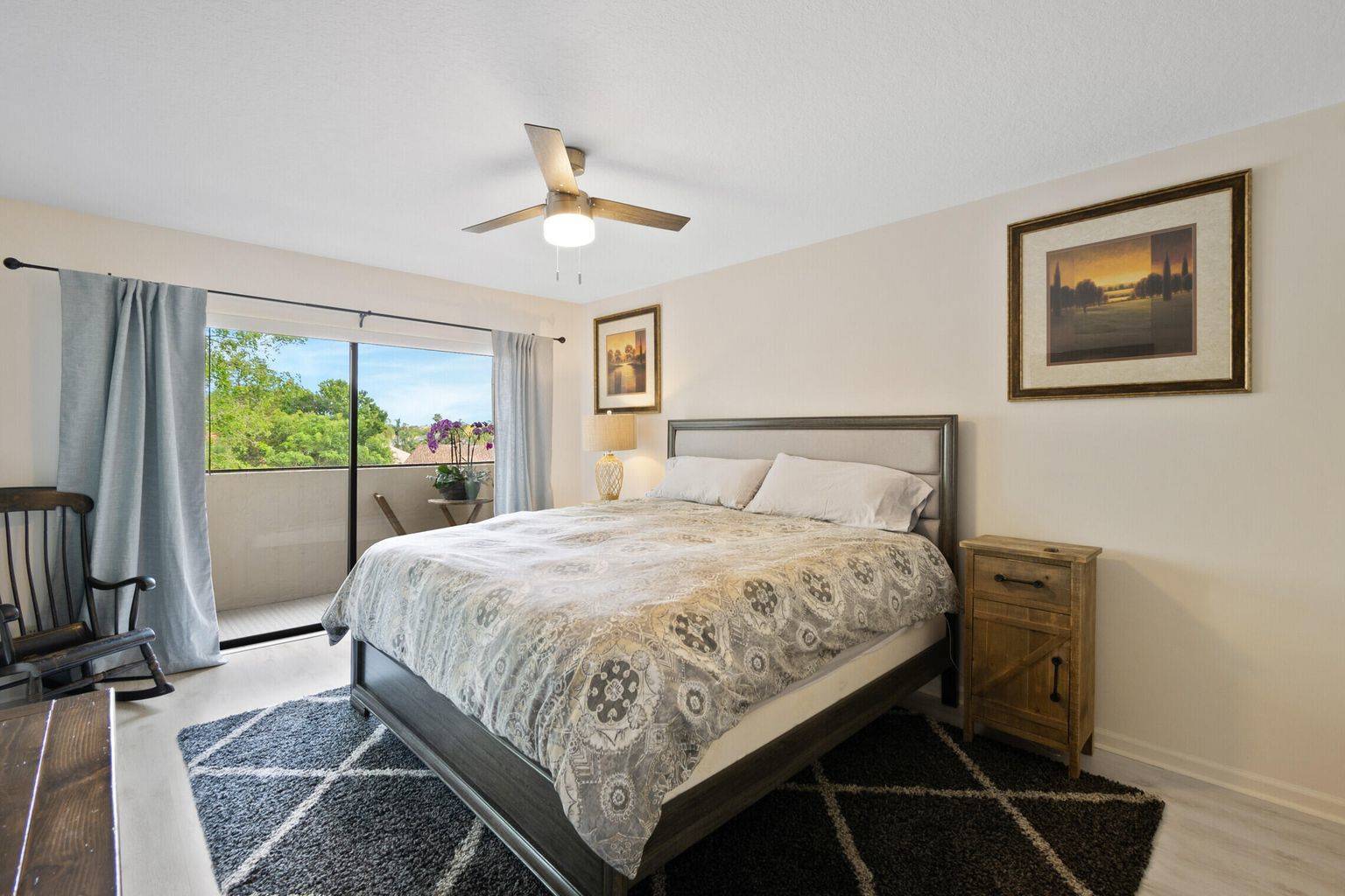 12524 Shoreline Dr 303