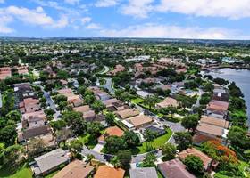 12138 Sunset Point Circle, Wellington, FL 33414