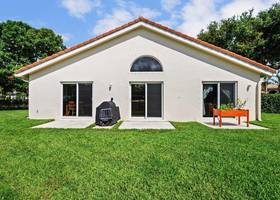 12138 Sunset Point Circle, Wellington, FL 33414