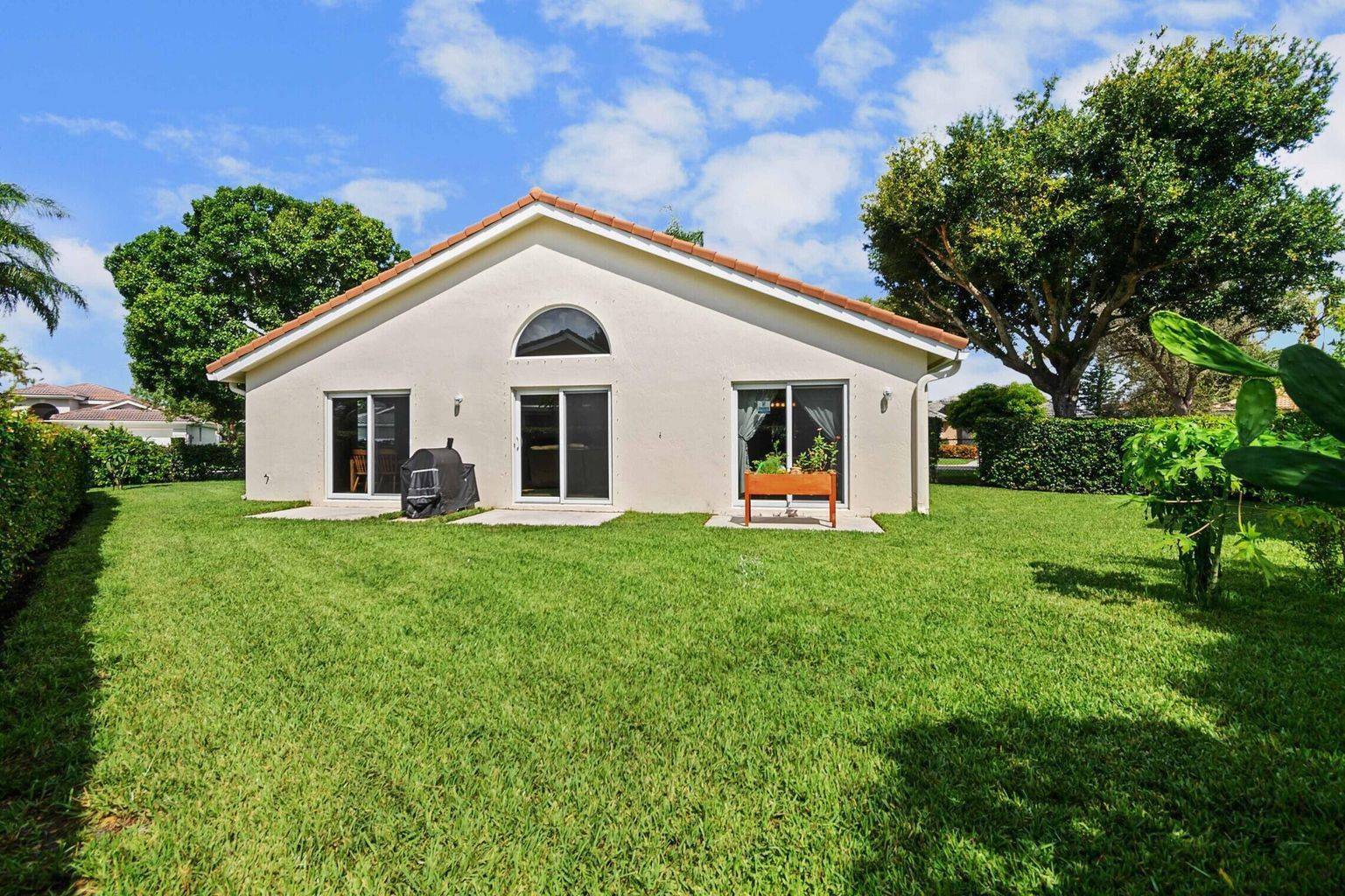 12138 Sunset Point Circle, Wellington, FL 33414