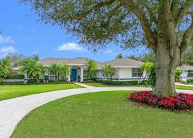 SOLD-1381 Clydesdale Ave