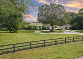 SOLD-1381 Clydesdale Ave