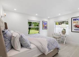 SOLD-1381 Clydesdale Ave