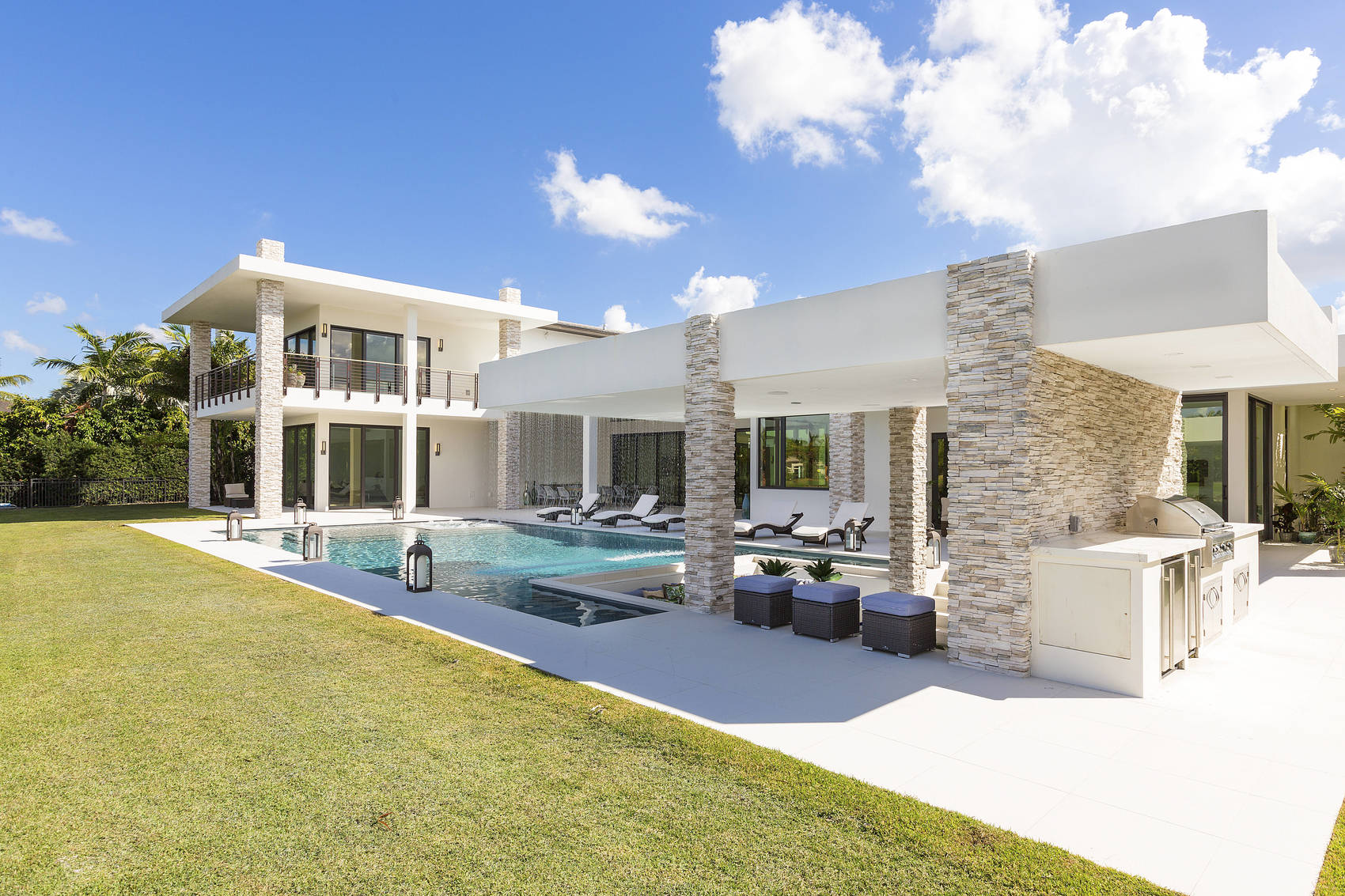 SOLD - 12381 Cypress Island Way