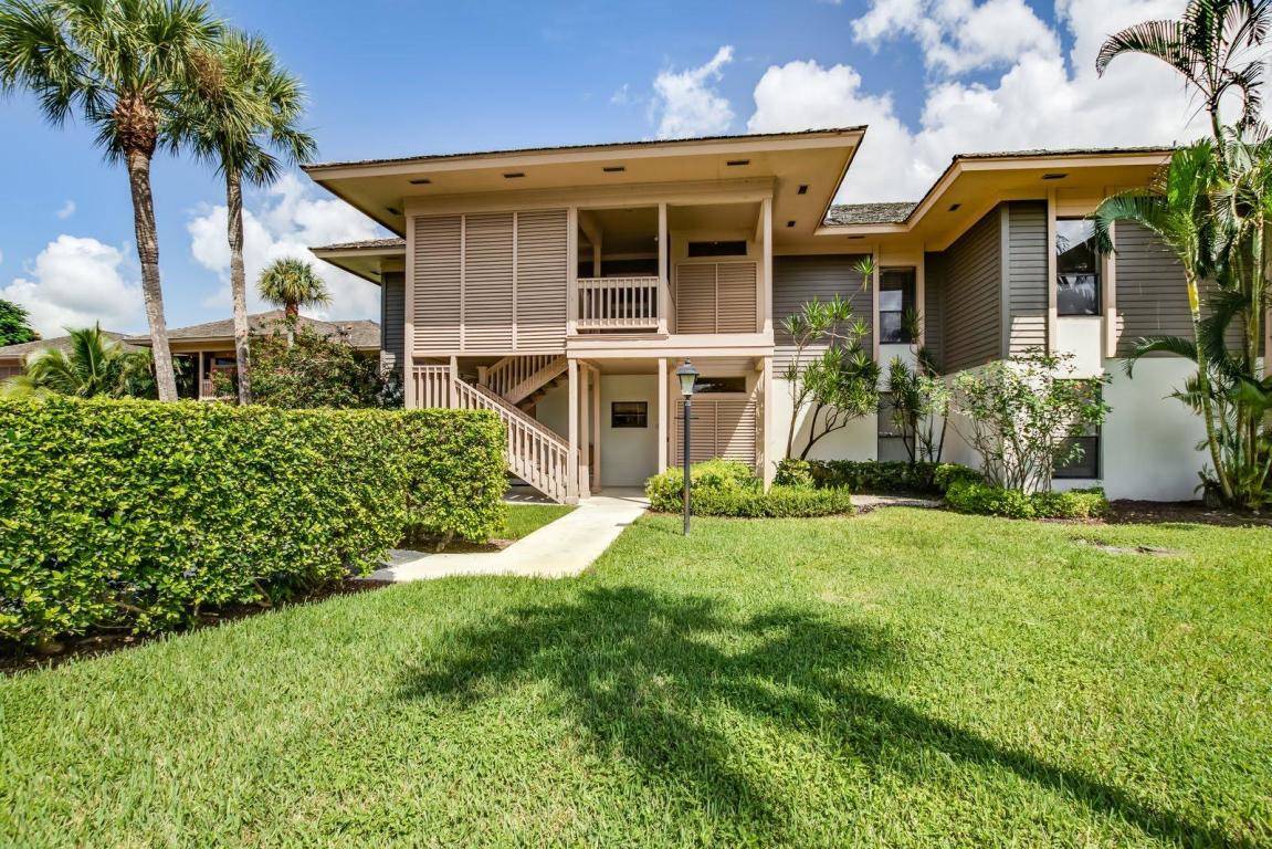 11818 Pebblewood Drive  D201 (1bedroom)