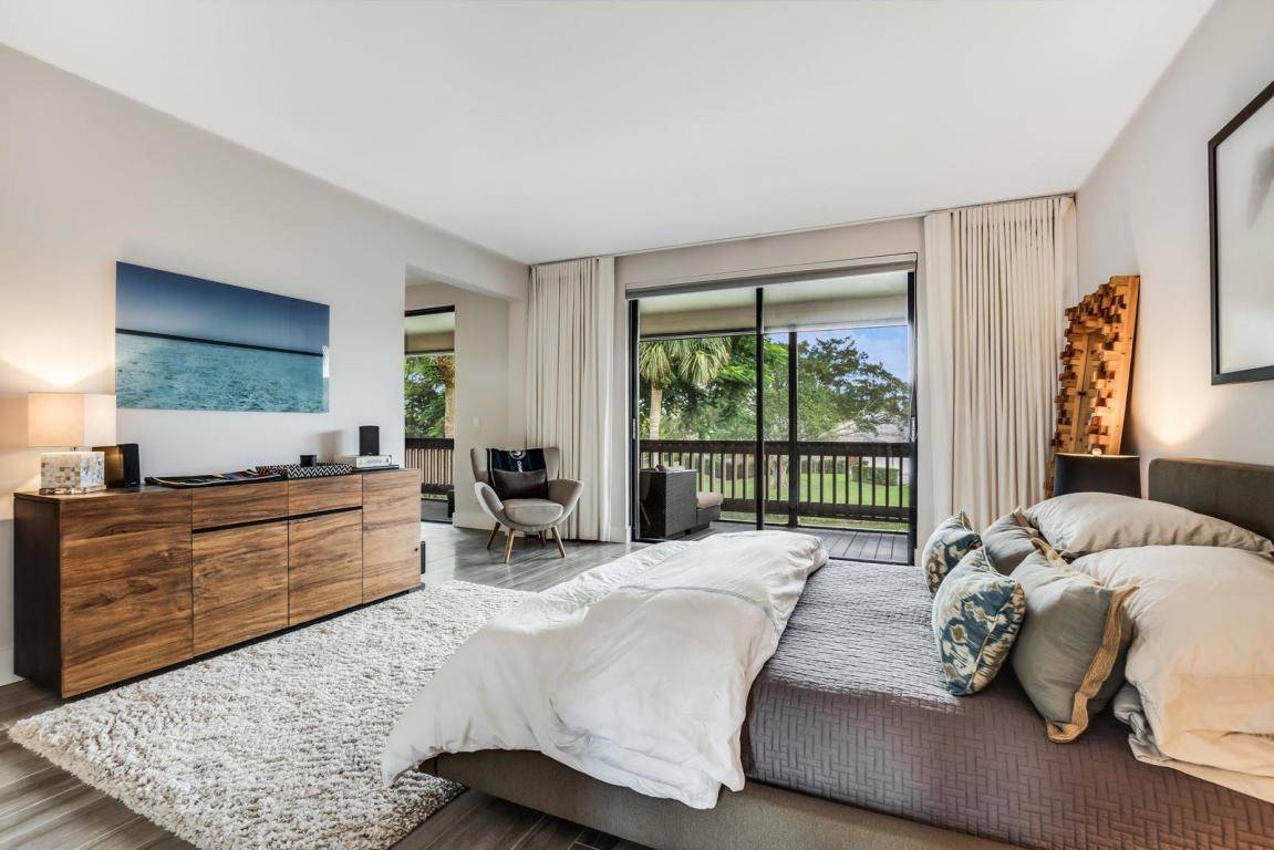 11818 Pebblewood Drive  D201 (1bedroom)