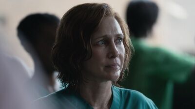 Five Days at Memorial movie review (2022)