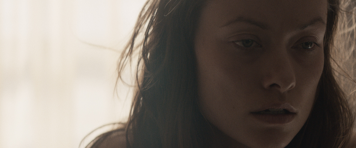 Meadowland movie review & film summary (2015) Roger Ebert