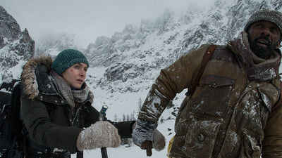 The Mountain Between Us movie review (2017) - Vimarsana News