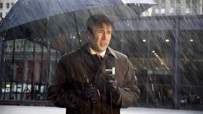 The Weather Man movie review & film summary (2005) - Vimarsana News
