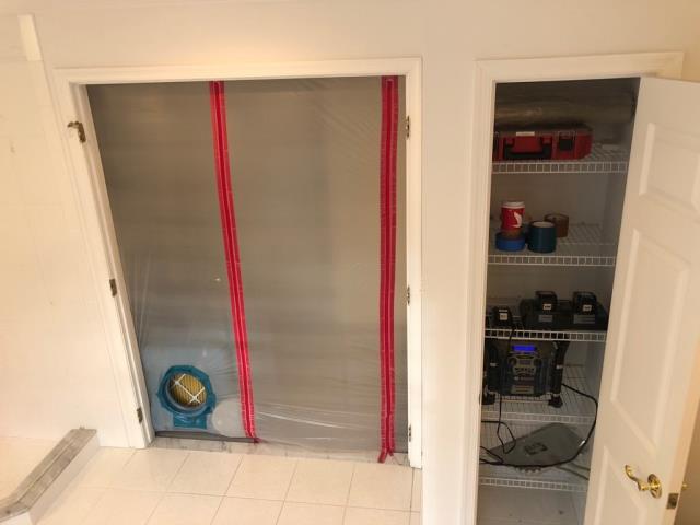 Medford, NJ - Keeping the jobsite ORGANIZED and CLEAN, protecting your valuable home, preventing dust and debris from getting everywhere....it's what we do #NussConstruction. Medford, NJ - Keeping the jobsite ORGANIZED and CLEAN, protecting your valuable home, preventing dust and debris from getting everywhere....it's what we do #NussConstruction.