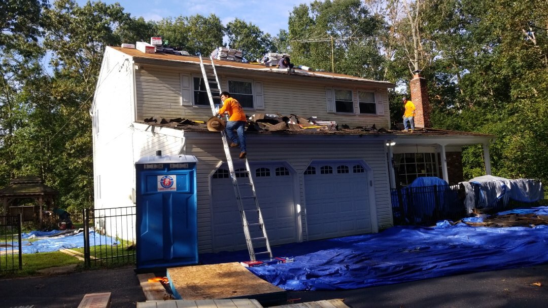 Shamong, NJ - Entire house roofing gets ripped off install with new shingles Shamong, NJ - Entire house roofing gets ripped off install with new shingles