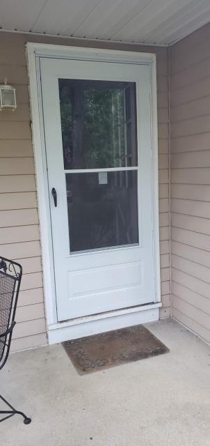Medford Lakes, NJ - 2 New screen doors and 5 interior doors Medford Lakes, NJ - 2 New screen doors and 5 interior doors