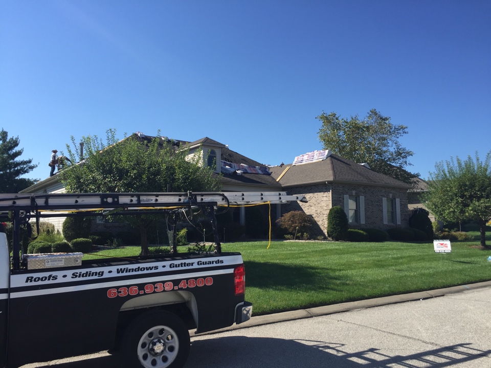 Weldon Spring, MO - We just started another GAF roof on the neighbors house as well in Summit Ridge 63304. Weldon Spring, MO - We just started another GAF roof on the neighbors house as well in Summit Ridge 63304.