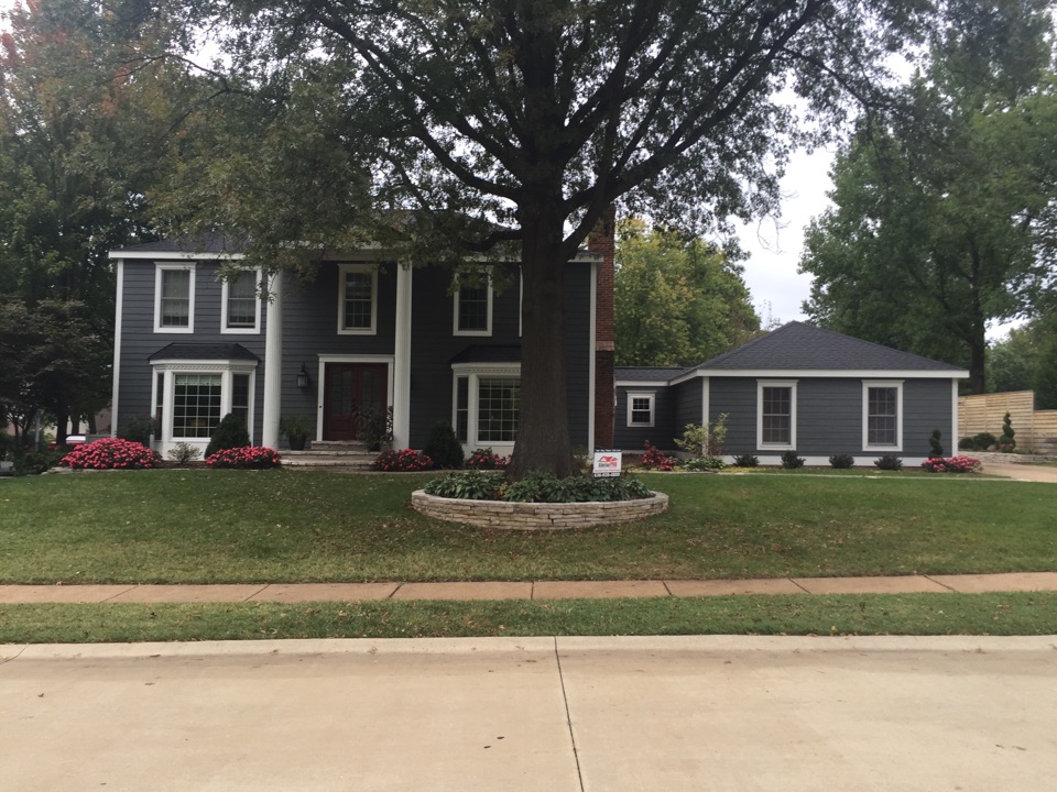 Kirkwood, MO - That is a New LP Smartside siding job with a new GAF roof we did out off Manchester Kirkwood, MO - That is a New LP Smartside siding job with a new GAF roof we did out off Manchester