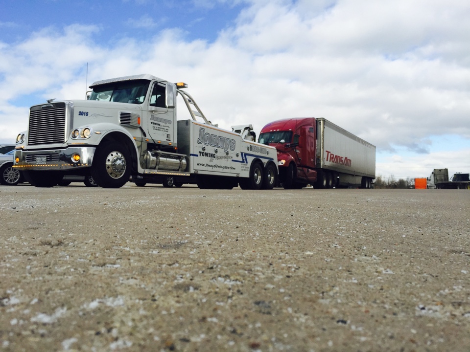 Towing for trans am trucking 