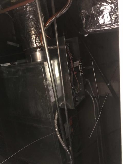 Los Angeles, CA - A luxury goods store in Beverly Hills, CA, reported that their VAV wasn't working per the mall inspection. Our commercial HVAC technician found that the store's VAV had slipped. Tech was able to re-adjust and line up the shaft to the correct side. Double-checked all VAVs to confirm no other issues. Mall was supplying 55 degree air, time-clock functioning well. Space back to comfortable temperatures. Los Angeles, CA - A luxury goods store in Beverly Hills, CA, reported that their VAV wasn't working per the mall inspection. Our commercial HVAC technician found that the store's VAV had slipped. Tech was able to re-adjust and line up the shaft to the correct side. Double-checked all VAVs to confirm no other issues. Mall was supplying 55 degree air, time-clock functioning well. Space back to comfortable temperatures.