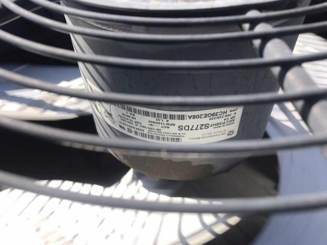 A cash loan shop in Victorville California reported their AC wasn't working. Upon arrival, our technician inspected the ICP unit and found both condenser fan motors had bad bearings, and the capacitors were leaking oil, causing the unit to trip on high head pressure safety. Will need to quote necessary parts and schedule a return visit.