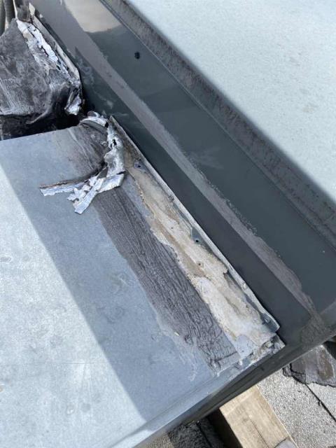 A customer in Placerville, California, reported a water leak coming from their AC vent. Our HVAC technician inspected the system, noted that it was raining at that time, and found water seeping through the duct elbows. Applied sealant while rain abated and re-secured elbows. Leak issue resolved.