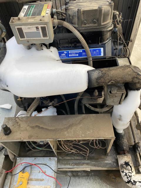 Our refrigeration technician in Kern County, California, responded to an emergency call for a walk-in freezer. He found that the system was out of refrigerant and leaking oil due to a broken swivel tee. Repaired and recharged the refrigerant. Tested system and cycled, unit back down to freezing temperatures.