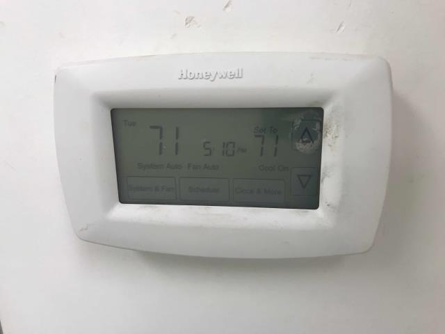 Pittsburg California grocery store had an upstairs office with no cooling. AC tech found the thermostat programmed incorrectly. Reprogrammed for the correct days, confirmed electrical connections were OK. 